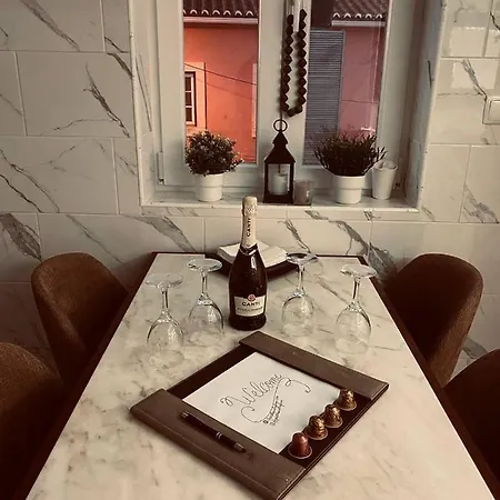 Private Apartment Trafaria